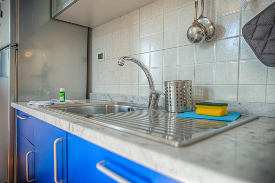 Casa Iris Confort E Mare A Due Passi カモーリ エクステリア 写真